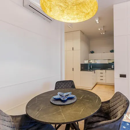 3l Kosciuszki 16 Premium Free Parking No Balcony Apartment *